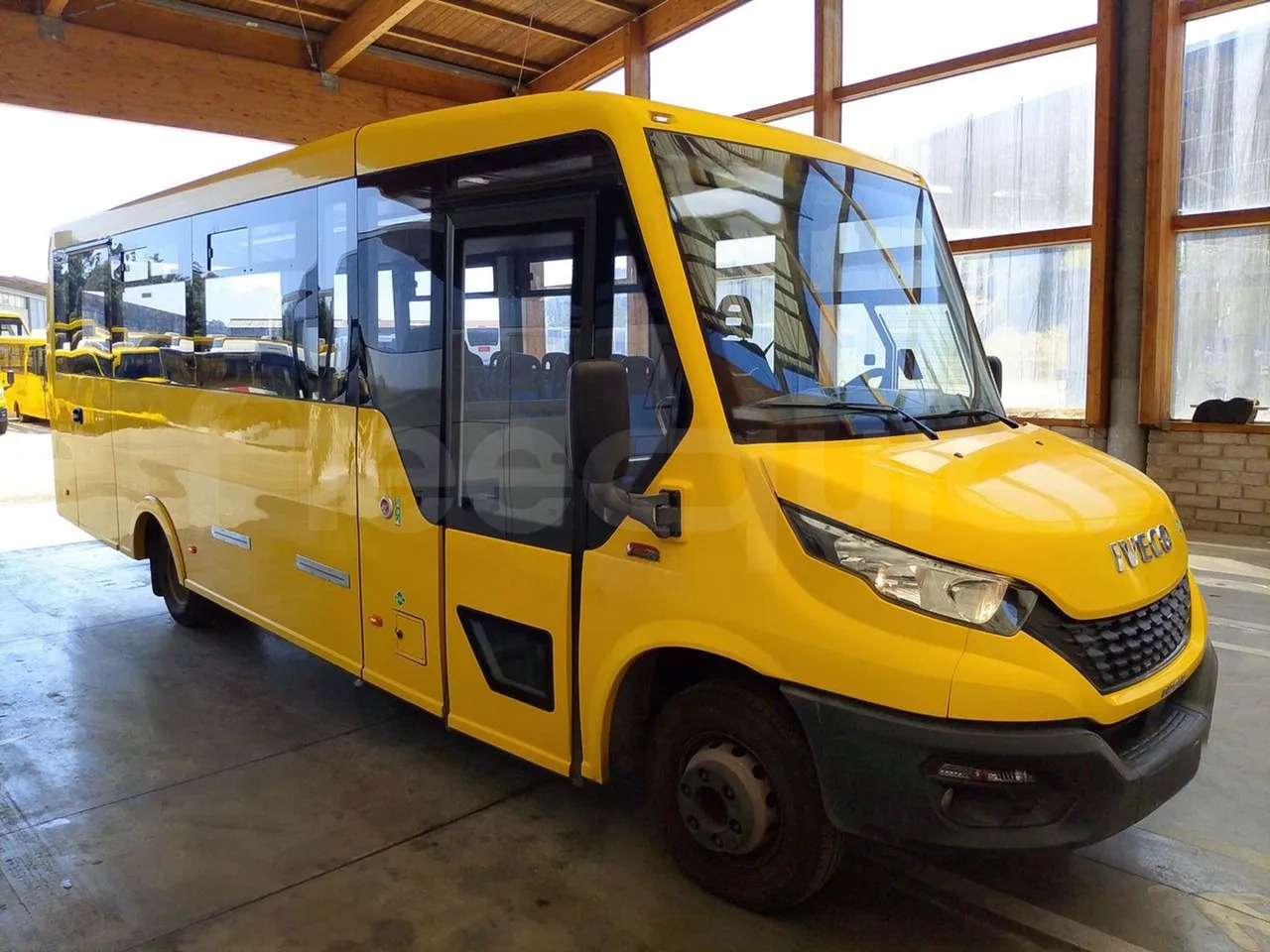 Iveco Indcar - 스쿨버스 : 사진 1 Iveco Indcar - 스쿨버스 : 사진 1