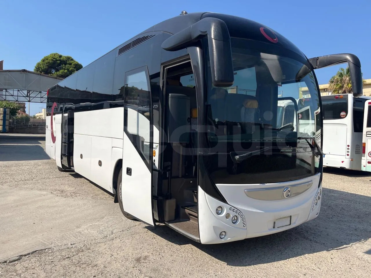 대형 버스 Iveco Magelys : 사진 12