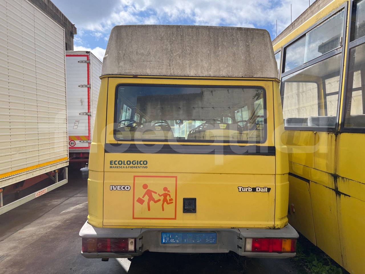 Iveco Turbo Daily - 스쿨버스 : 사진 4 Iveco Turbo Daily - 스쿨버스 : 사진 4