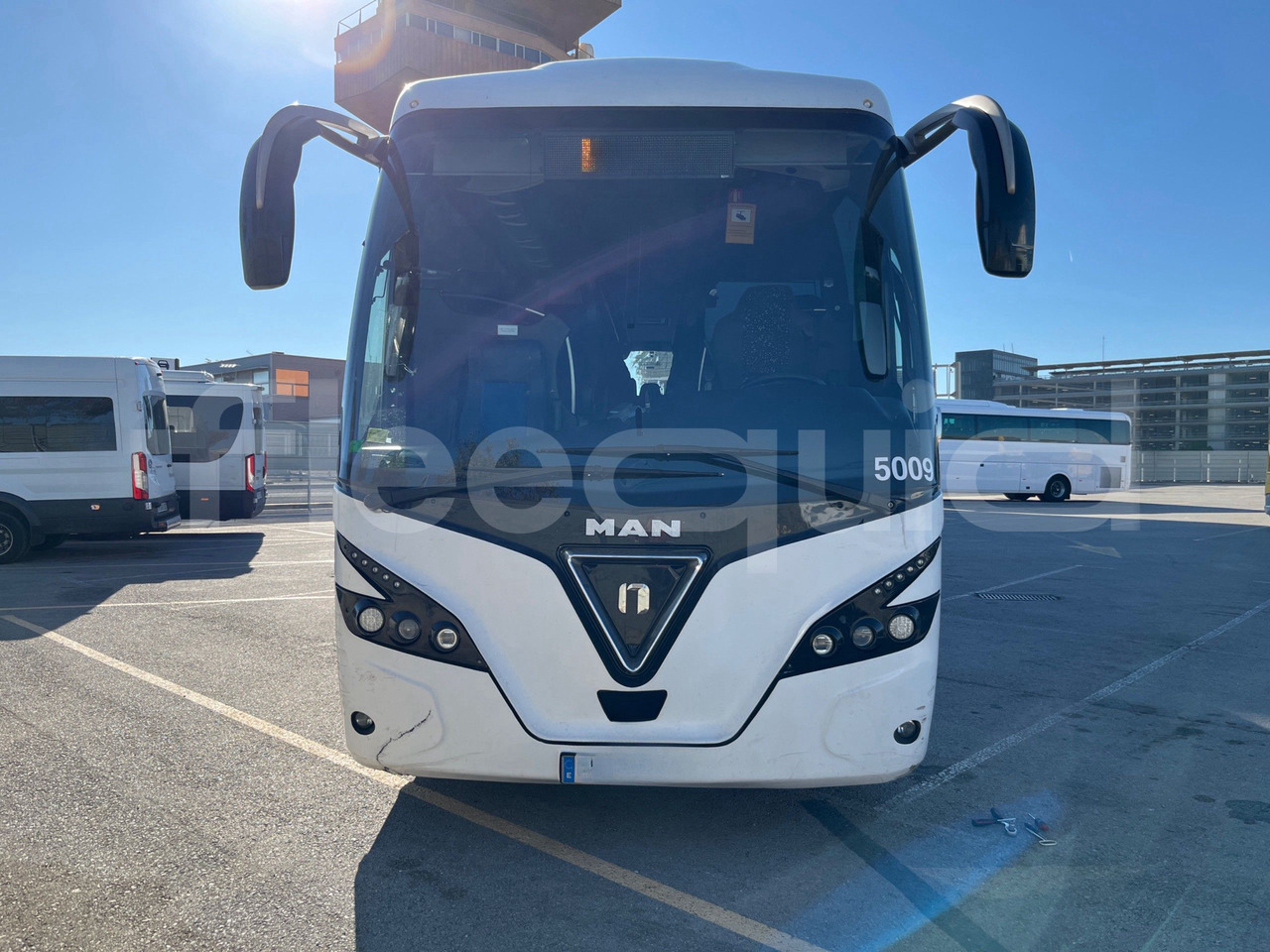 Man Noge - 대형 버스 : 사진 2 Man Noge - 대형 버스 : 사진 2