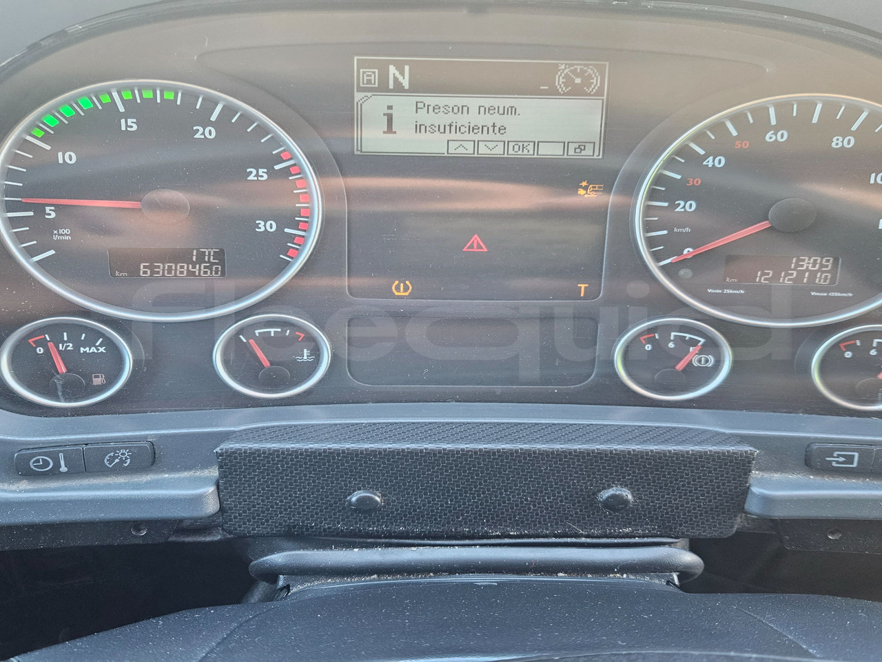 Man Noge - 대형 버스 : 사진 3 Man Noge - 대형 버스 : 사진 3