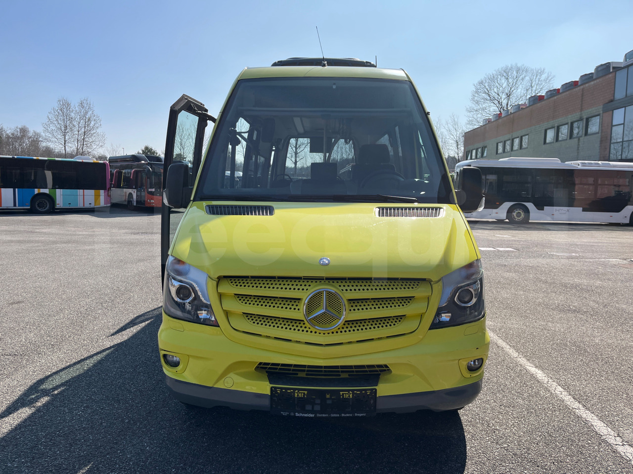 Mercedes-Benz Sprinter - 소형 버스, 승합차 : 사진 2 Mercedes-Benz Sprinter - 소형 버스, 승합차 : 사진 2