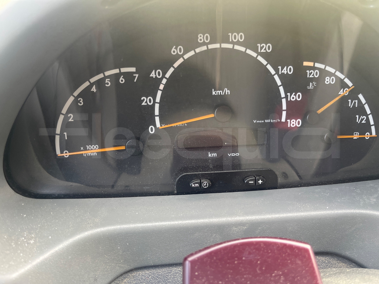 Mercedes-Benz Sprinter - 스쿨버스 : 사진 3 Mercedes-Benz Sprinter - 스쿨버스 : 사진 3