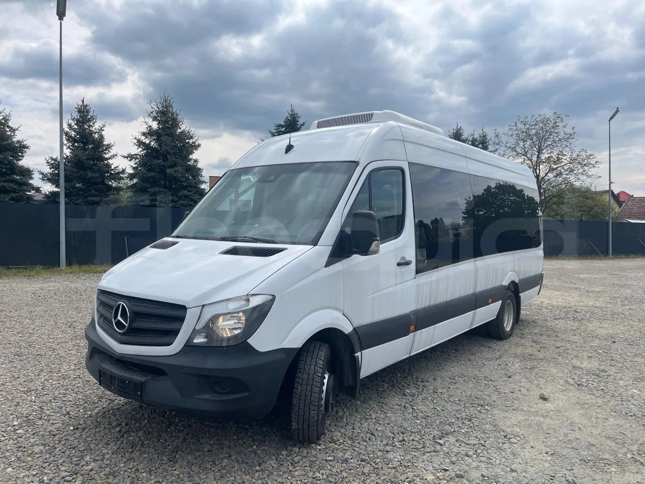 Mercedes-Benz Sprinter - 대형 버스 : 사진 3 Mercedes-Benz Sprinter - 대형 버스 : 사진 3