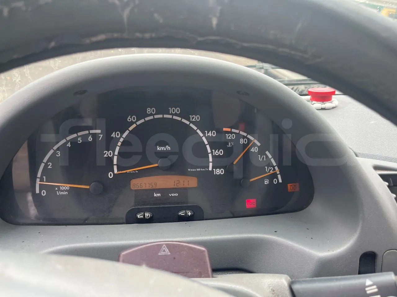 Mercedes-Benz Sprinter - 소형 버스, 승합차 : 사진 3 Mercedes-Benz Sprinter - 소형 버스, 승합차 : 사진 3