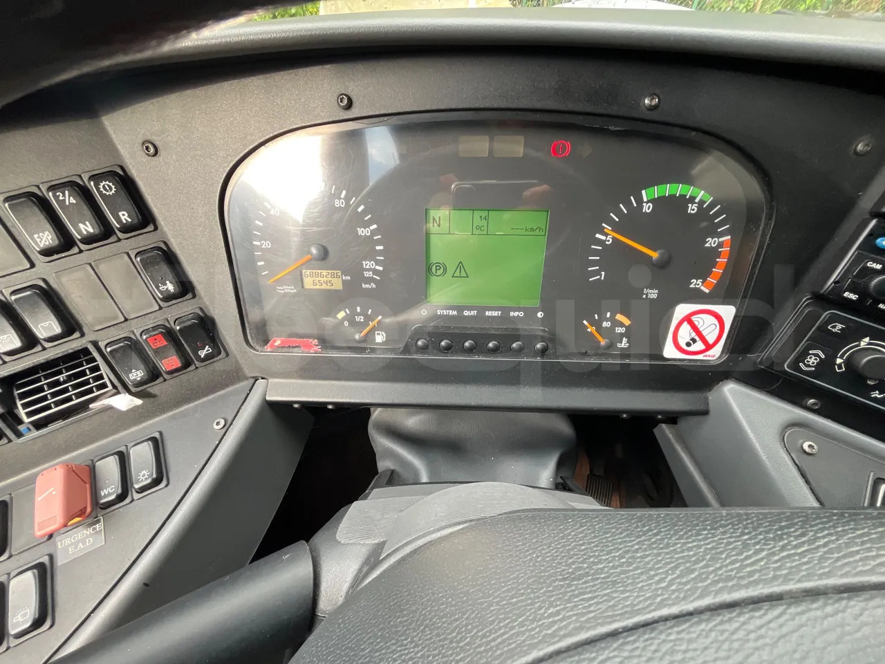 Mercedes-Benz Tourismo - 대형 버스 : 사진 3 Mercedes-Benz Tourismo - 대형 버스 : 사진 3