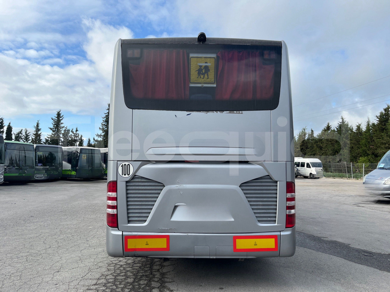 Mercedes-Benz Tourismo - 대형 버스 : 사진 5 Mercedes-Benz Tourismo - 대형 버스 : 사진 5