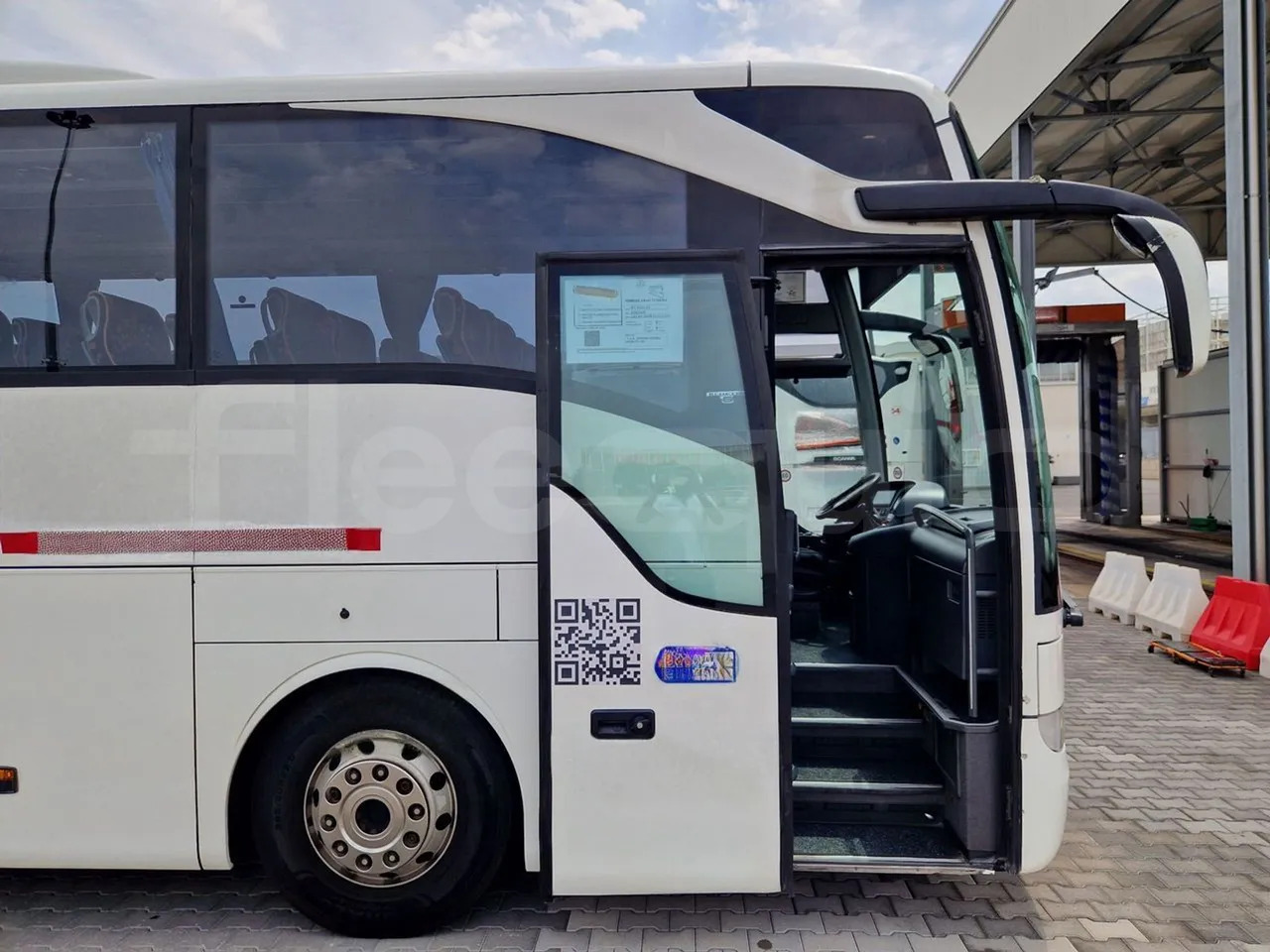 대형 버스 Mercedes-Benz Tourismo : 사진 15 대형 버스 Mercedes-Benz Tourismo : 사진 15