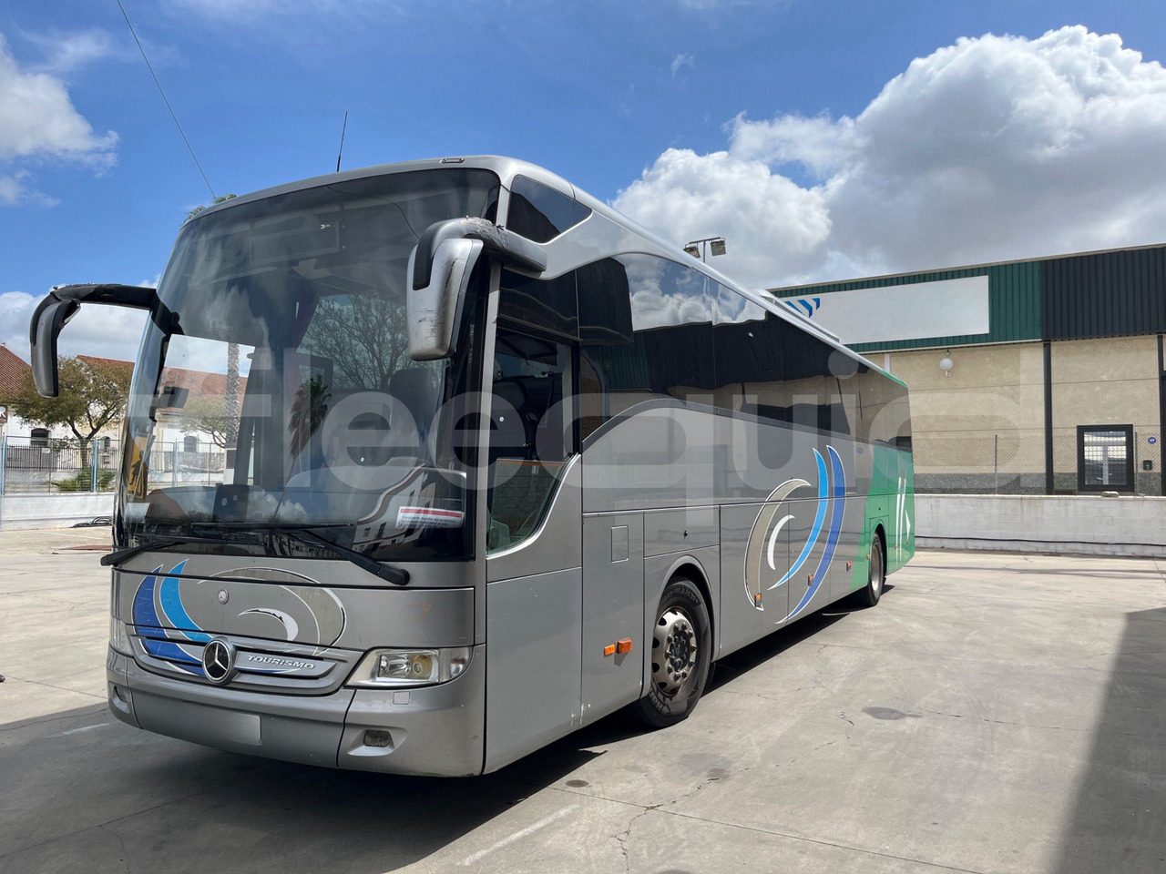 Mercedes-Benz Tourismo - 대형 버스 : 사진 4 Mercedes-Benz Tourismo - 대형 버스 : 사진 4