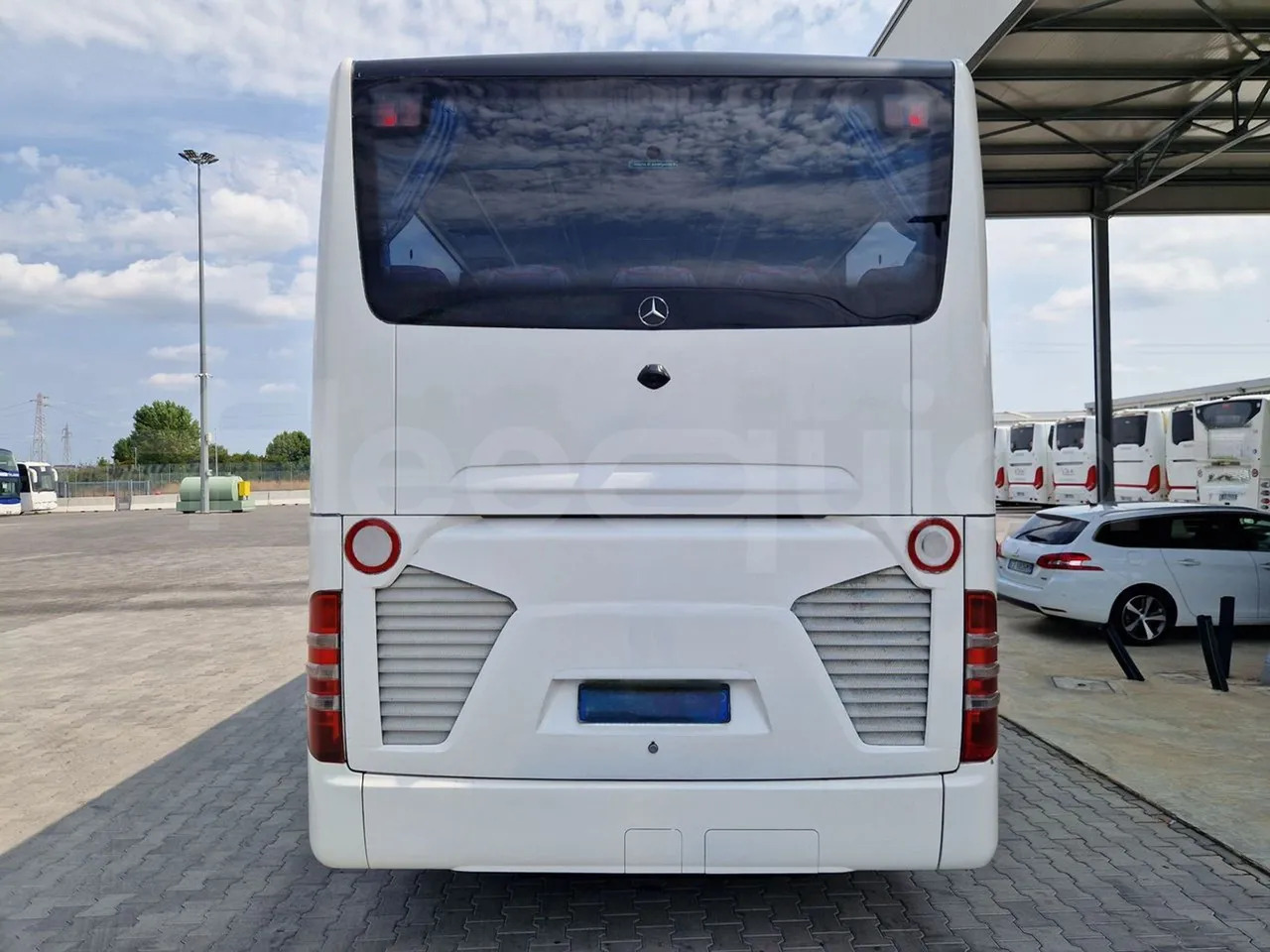 Mercedes-Benz Tourismo - 대형 버스 : 사진 5 Mercedes-Benz Tourismo - 대형 버스 : 사진 5