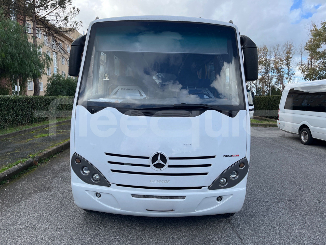 Mercedes-Benz Vario - 대형 버스 : 사진 2 Mercedes-Benz Vario - 대형 버스 : 사진 2