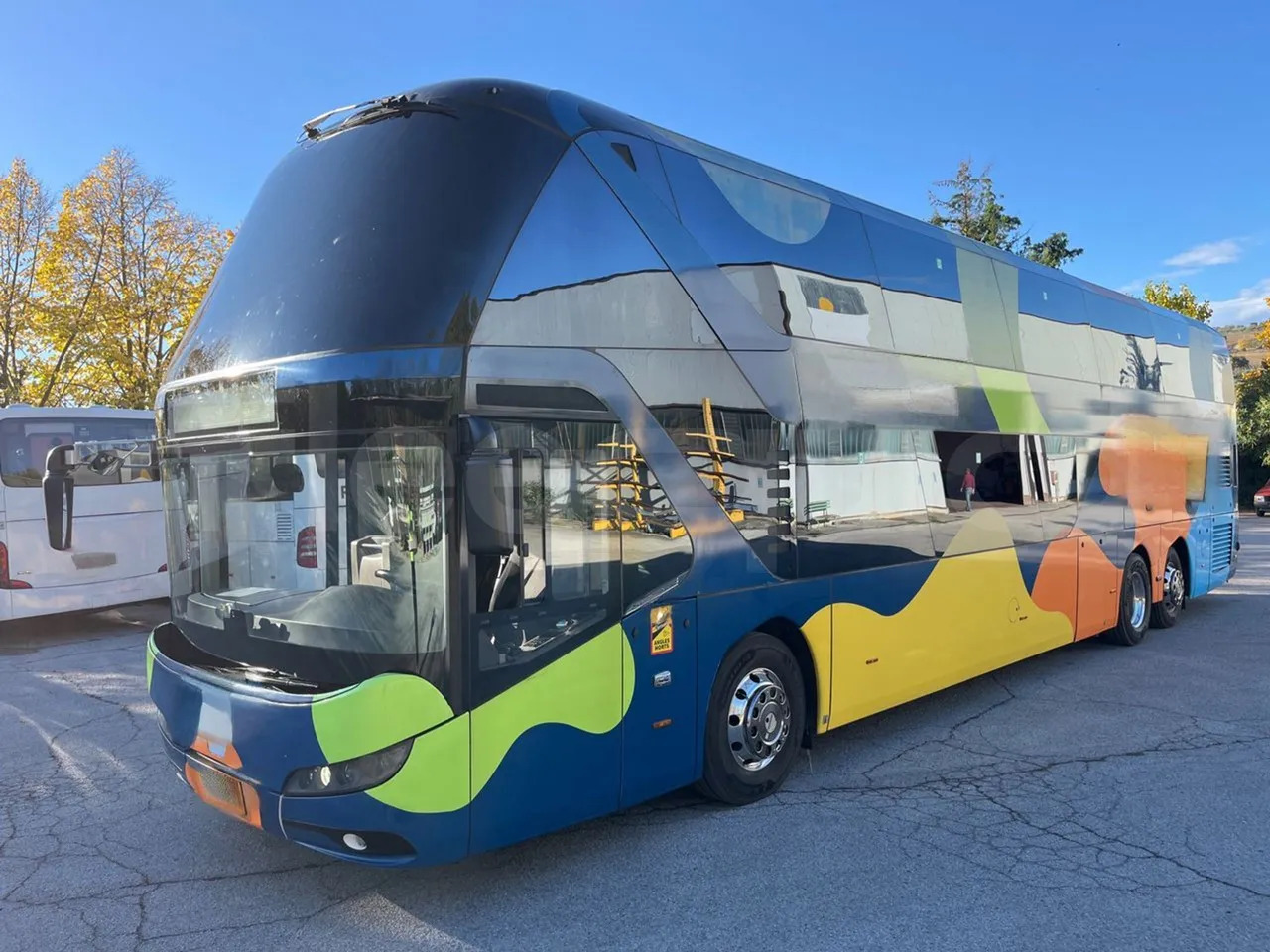 Neoplan Skyliner - 대형 버스 : 사진 4 Neoplan Skyliner - 대형 버스 : 사진 4