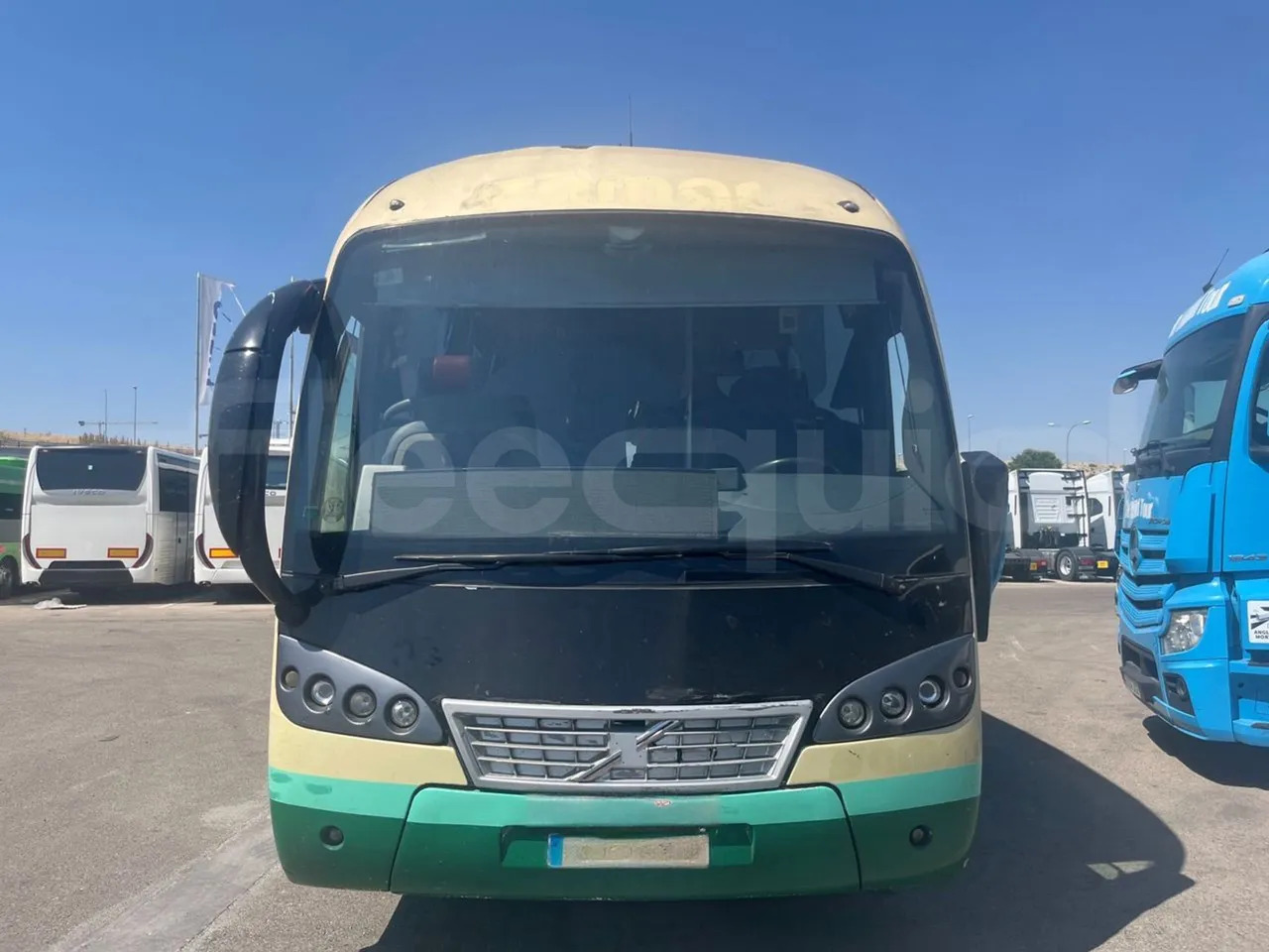 Volvo B12B - 대형 버스 : 사진 2 Volvo B12B - 대형 버스 : 사진 2