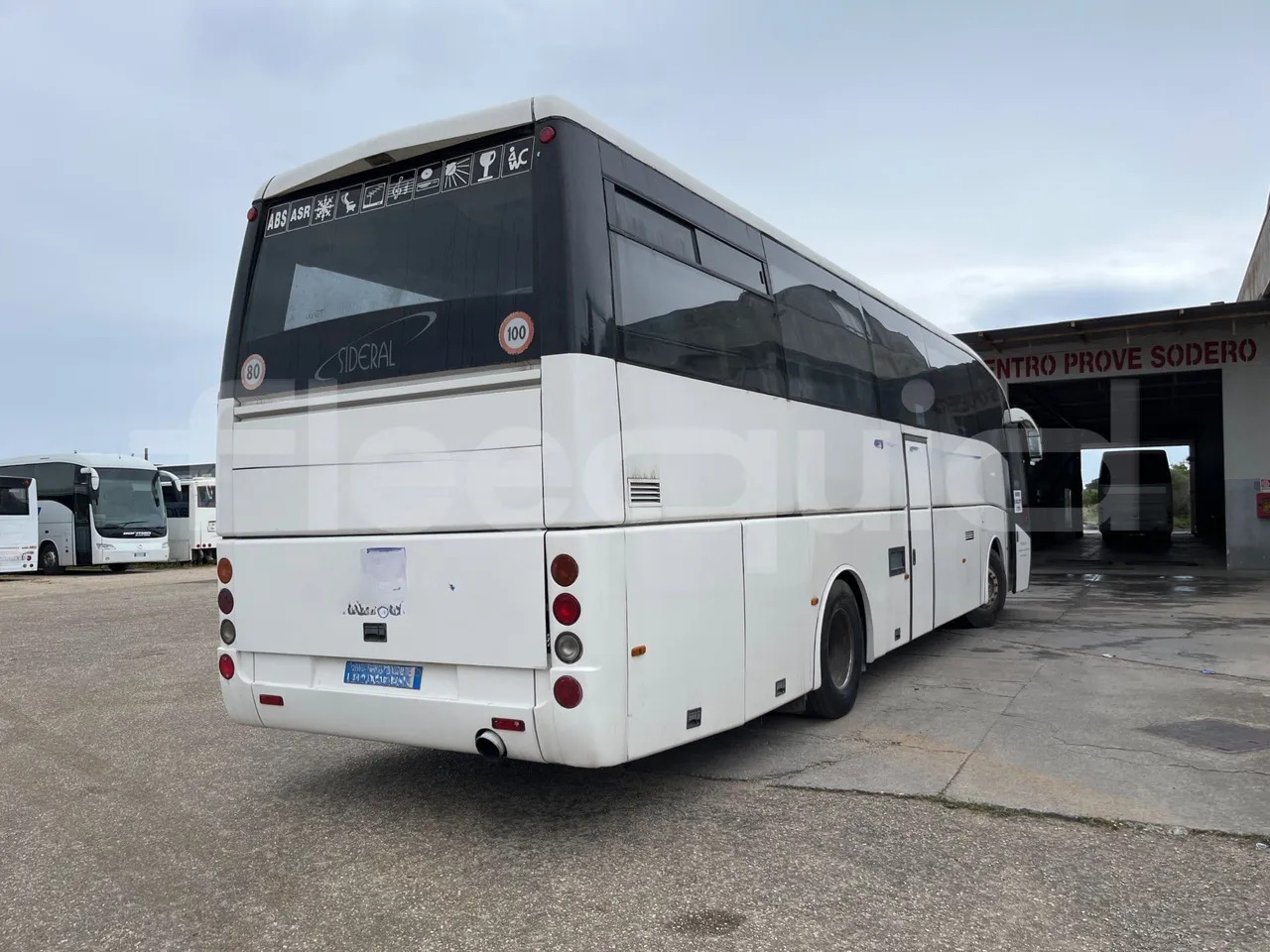 리스  Volvo B12 Volvo B12 : 사진 9 리스  Volvo B12 Volvo B12 : 사진 9