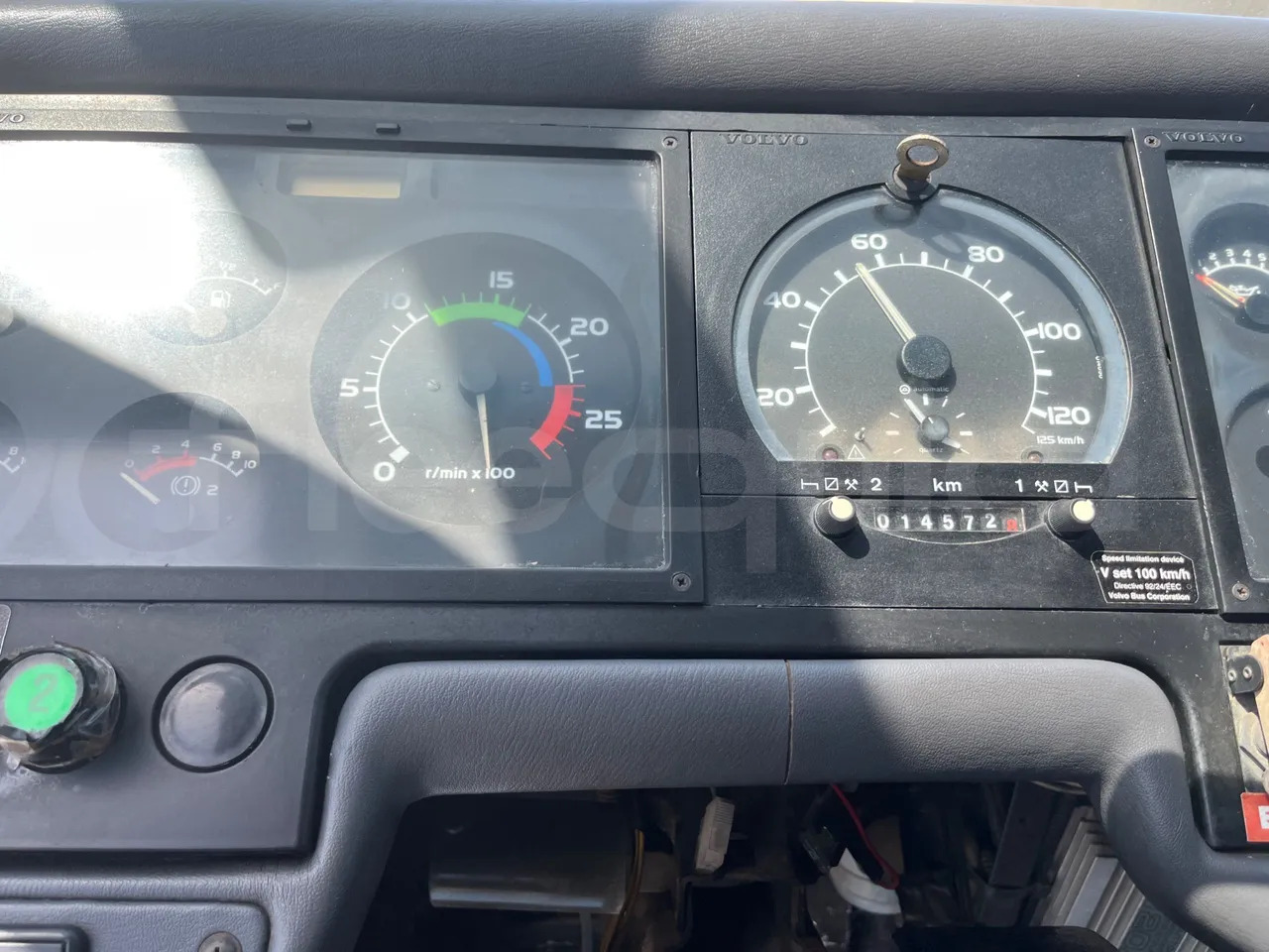 Volvo Barbi Echo - 대형 버스 : 사진 3 Volvo Barbi Echo - 대형 버스 : 사진 3