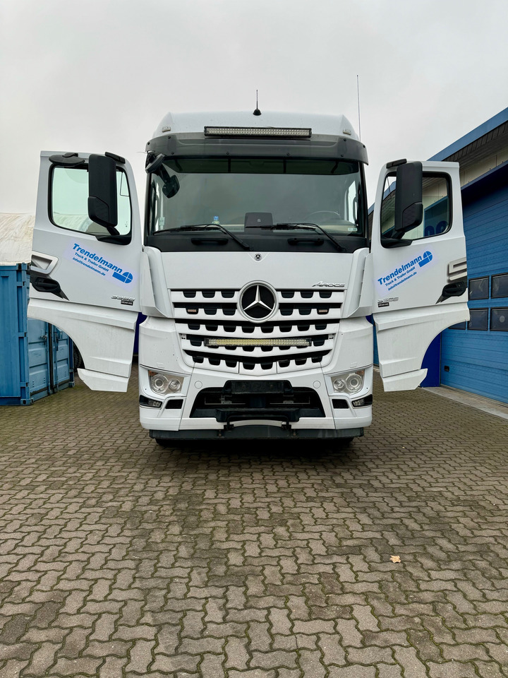 Mercedes Arocs 3358 L 6x4 Radstand 4500 Arocs 3358 L 6x4 Blatt-Luft Gefedert - 목재 트럭 : 사진 2 Mercedes Arocs 3358 L 6x4 Radstand 4500 Arocs 3358 L 6x4 Blatt-Luft Gefedert - 목재 트럭 : 사진 2