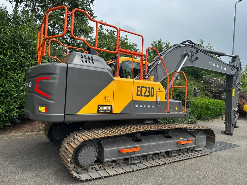 Volvo EC 220 EL - 크롤러 굴삭기 : 사진 4 Volvo EC 220 EL - 크롤러 굴삭기 : 사진 4