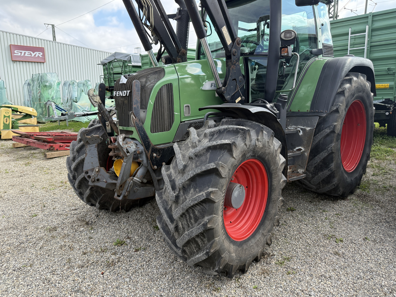Fendt 415 TMS - 장궤형 트랙터 : 사진 2 Fendt 415 TMS - 장궤형 트랙터 : 사진 2