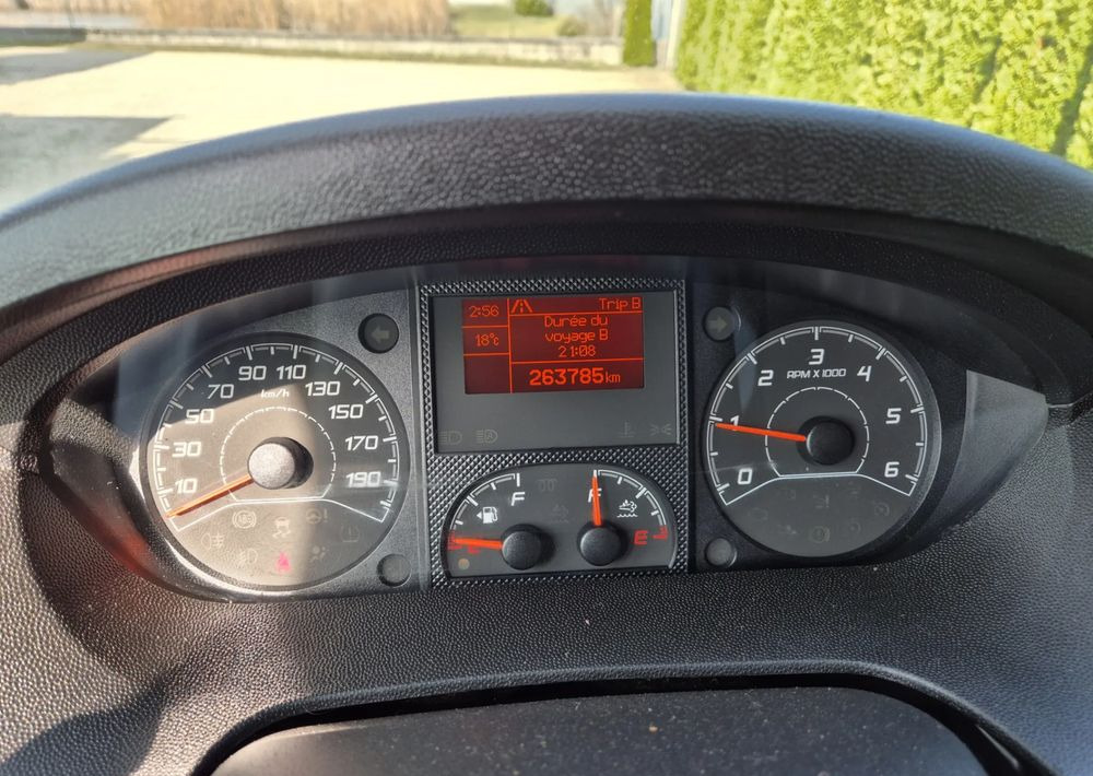 플랫베드 밴 Fiat Ducato 2.3 130KM Maxi Plandeka : 사진 9 플랫베드 밴 Fiat Ducato 2.3 130KM Maxi Plandeka : 사진 9