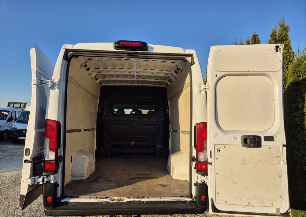 Fiat Ducato 2.3 150KM Brygadówka Maxi L4h2 - 콤비 밴 : 사진 4 Fiat Ducato 2.3 150KM Brygadówka Maxi L4h2 - 콤비 밴 : 사진 4
