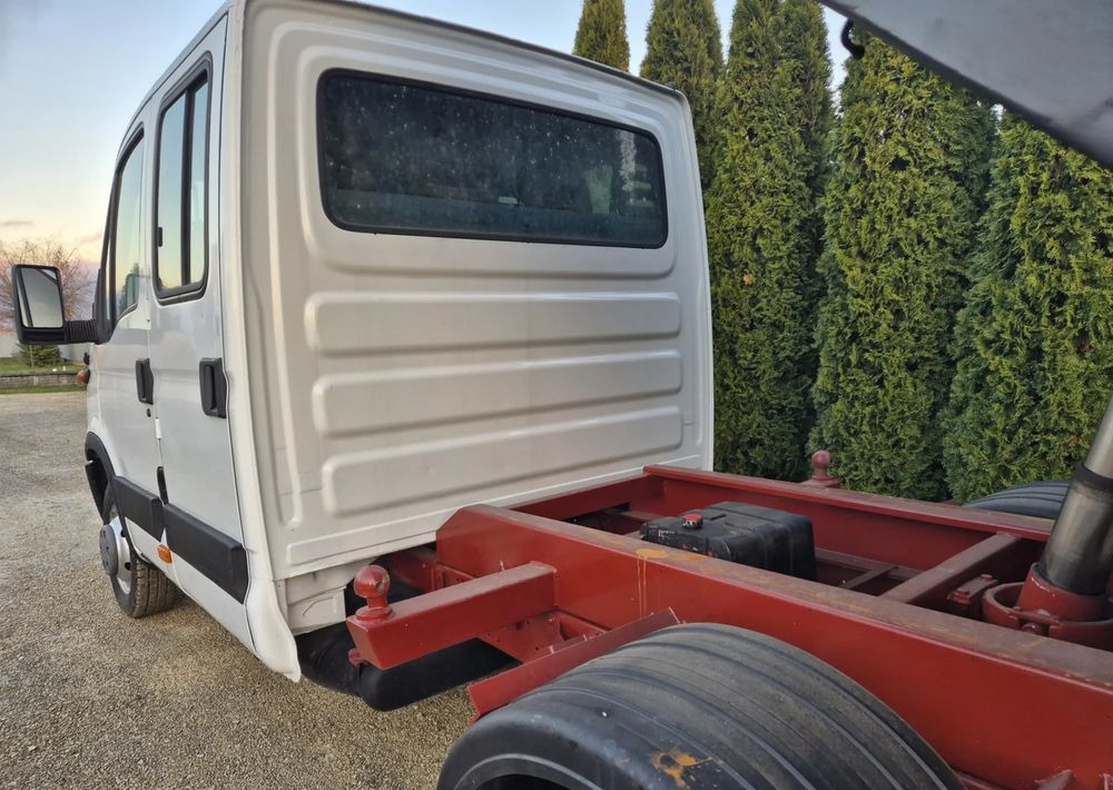 Iveco 35C11 2.8 110KM Zwykła Pompa Brygadówka - 덤프 밴 : 사진 4 Iveco 35C11 2.8 110KM Zwykła Pompa Brygadówka - 덤프 밴 : 사진 4