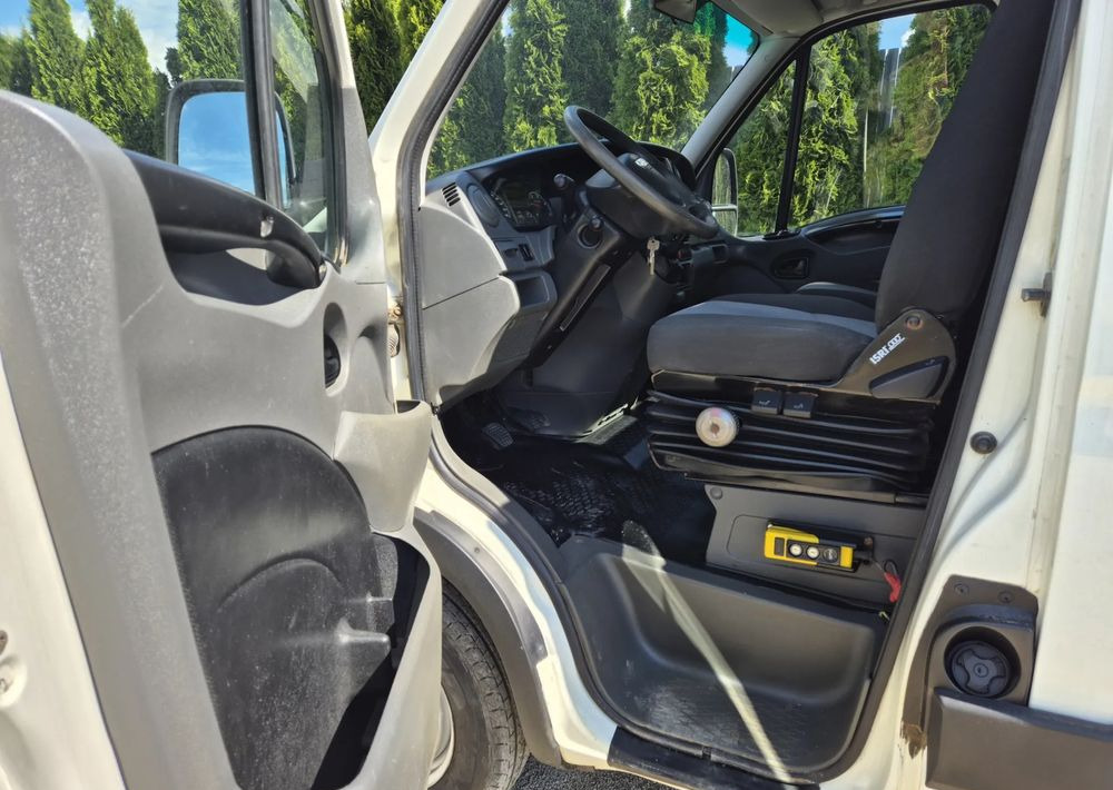 Iveco 35C15 3.0 150KM Wywrotka - 덤프 밴 : 사진 4 Iveco 35C15 3.0 150KM Wywrotka - 덤프 밴 : 사진 4