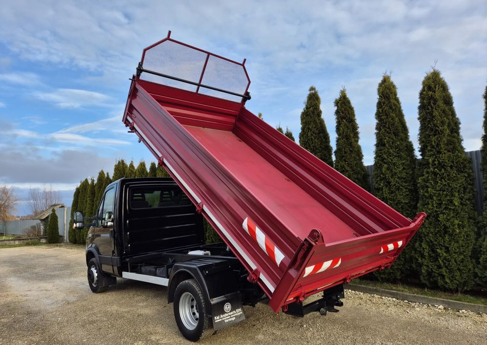 Iveco 65C18 / 3.0 180KM/ Nowa Wywrotka 3-stronna/ - 덤프 밴 : 사진 3 Iveco 65C18 / 3.0 180KM/ Nowa Wywrotka 3-stronna/ - 덤프 밴 : 사진 3