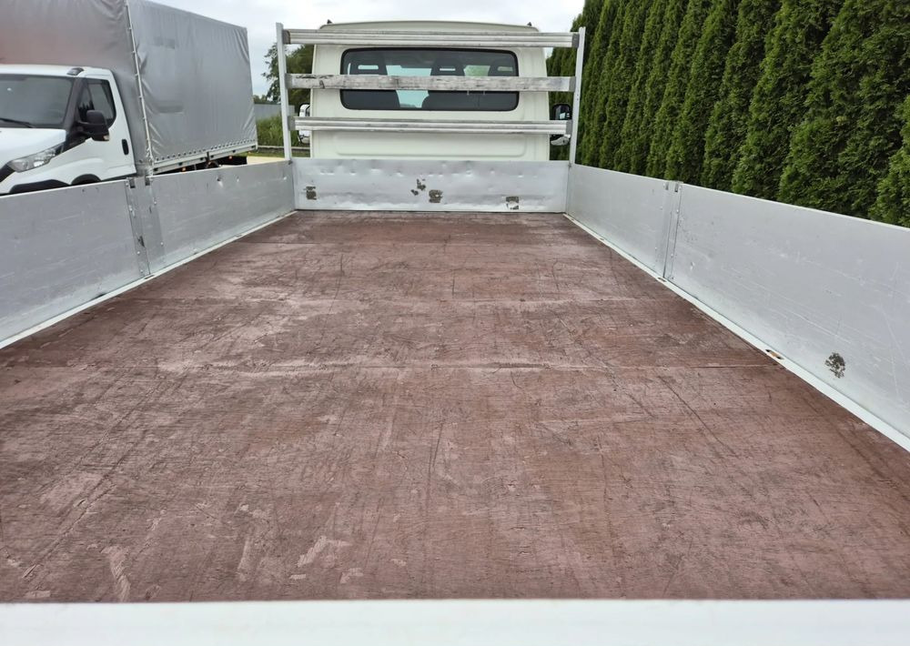 Iveco 65c17 70c17 50c15 3.0 170KM - 플랫베드 밴 : 사진 4 Iveco 65c17 70c17 50c15 3.0 170KM - 플랫베드 밴 : 사진 4