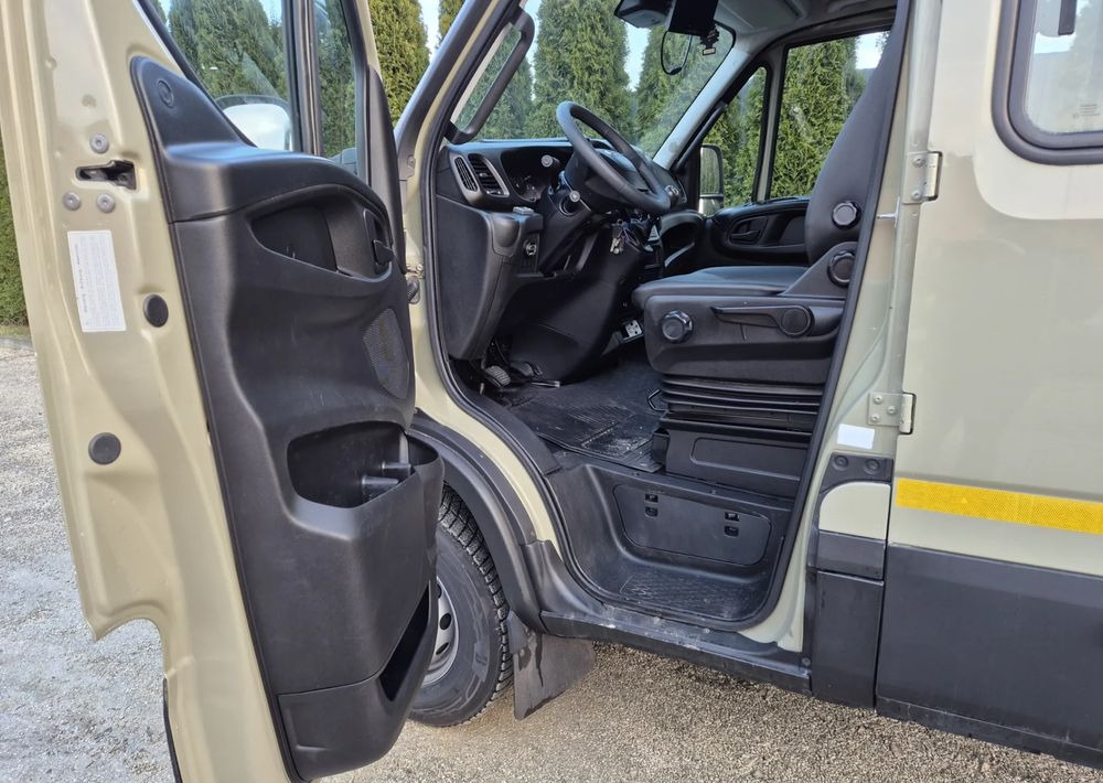 Iveco 70C17 3.0 170KM/Brygadówka / - 덤프 밴 : 사진 5 Iveco 70C17 3.0 170KM/Brygadówka / - 덤프 밴 : 사진 5