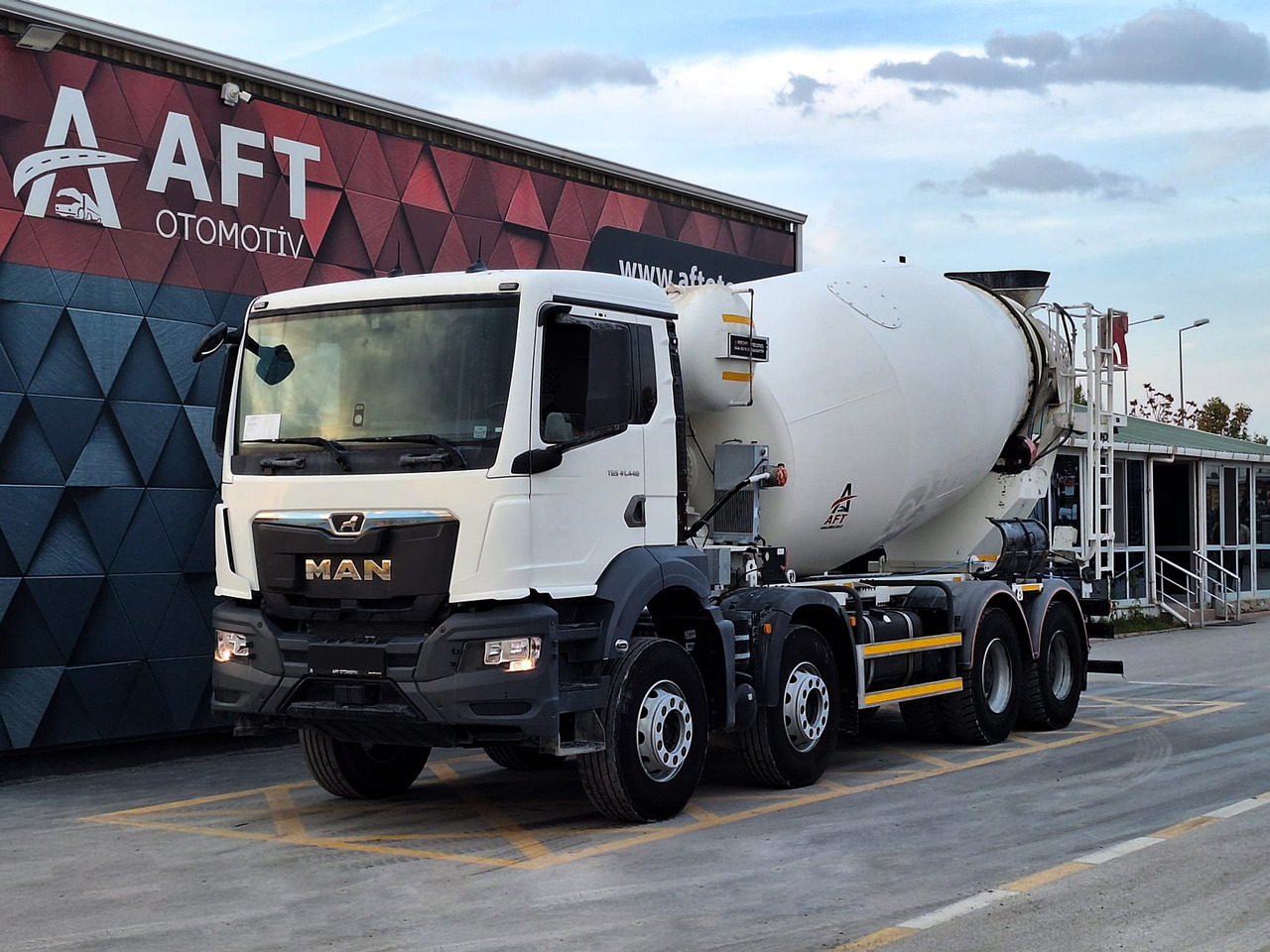 MAN TGS 41.440 - 콘크리트 믹서 트럭 : 사진 1 MAN TGS 41.440 - 콘크리트 믹서 트럭 : 사진 1