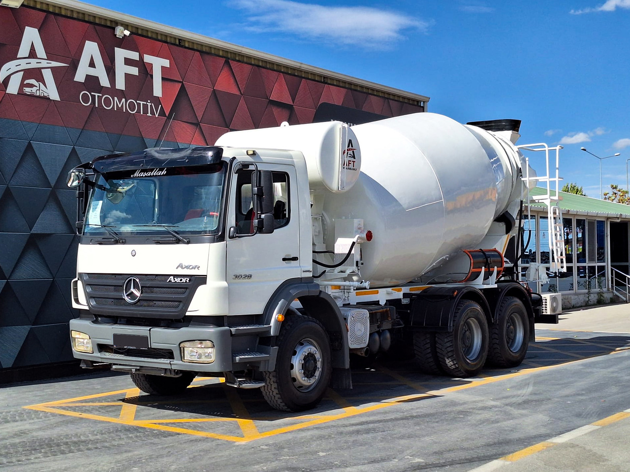 MERCEDES-BENZ AXOR 3028 - 콘크리트 믹서 트럭 : 사진 1 MERCEDES-BENZ AXOR 3028 - 콘크리트 믹서 트럭 : 사진 1