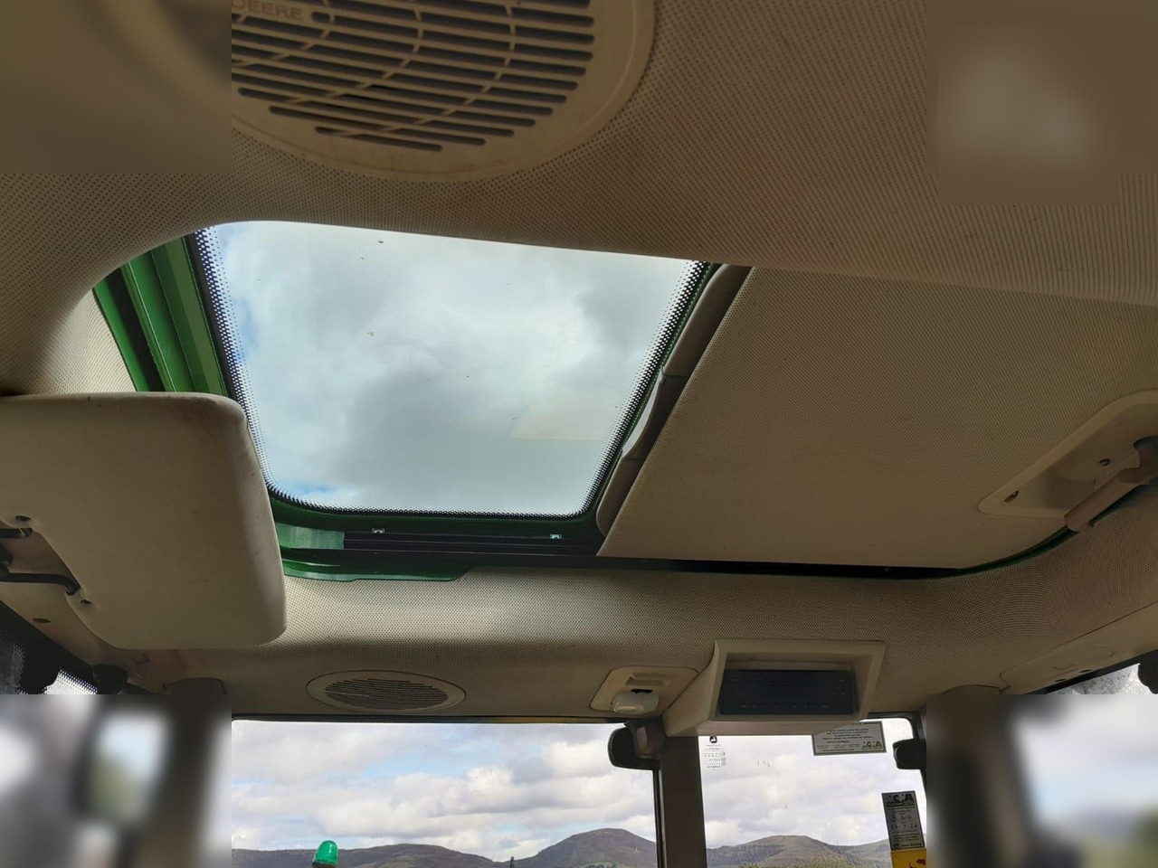 리스  2018 JOHN DEERE 6130M 2018 JOHN DEERE 6130M : 사진 17 리스  2018 JOHN DEERE 6130M 2018 JOHN DEERE 6130M : 사진 17