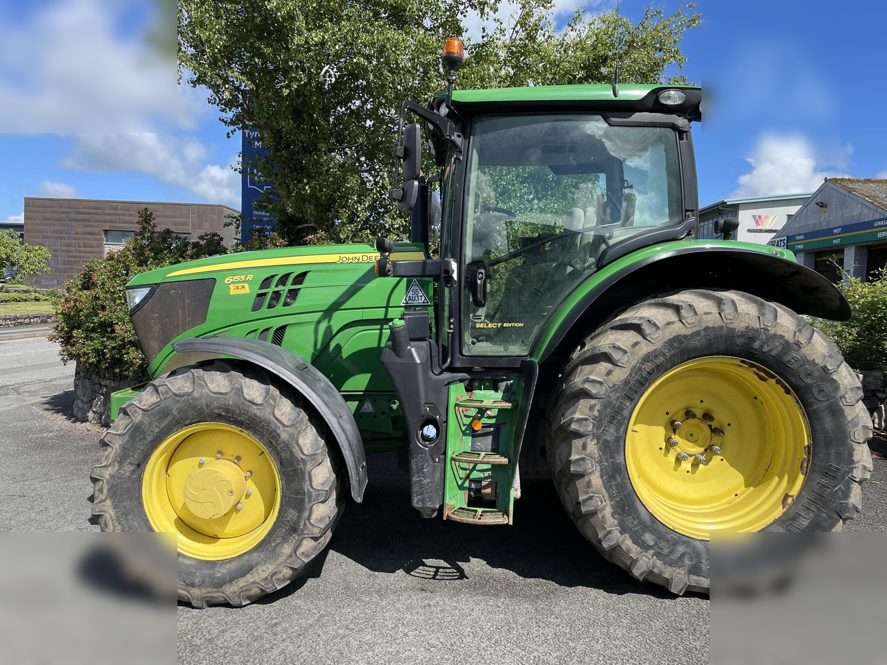 2019 JOHN DEERE 6155R - 장궤형 트랙터 : 사진 2 2019 JOHN DEERE 6155R - 장궤형 트랙터 : 사진 2
