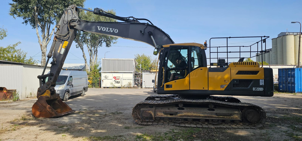 VOLVO EC220DL - 크롤러 굴삭기 : 사진 2 VOLVO EC220DL - 크롤러 굴삭기 : 사진 2