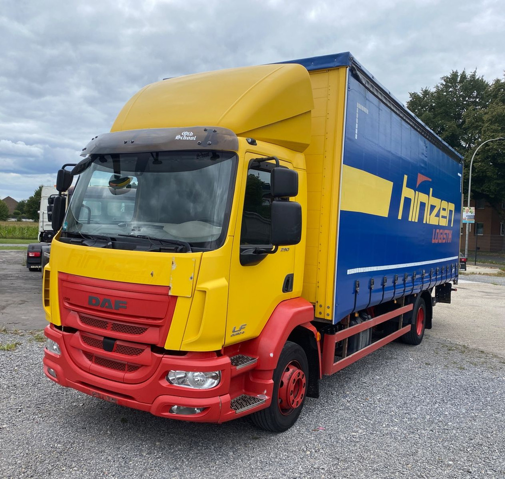 DAF LF 14.290 Pritsche mit LBW - 커튼사이더 트럭 : 사진 1 DAF LF 14.290 Pritsche mit LBW - 커튼사이더 트럭 : 사진 1