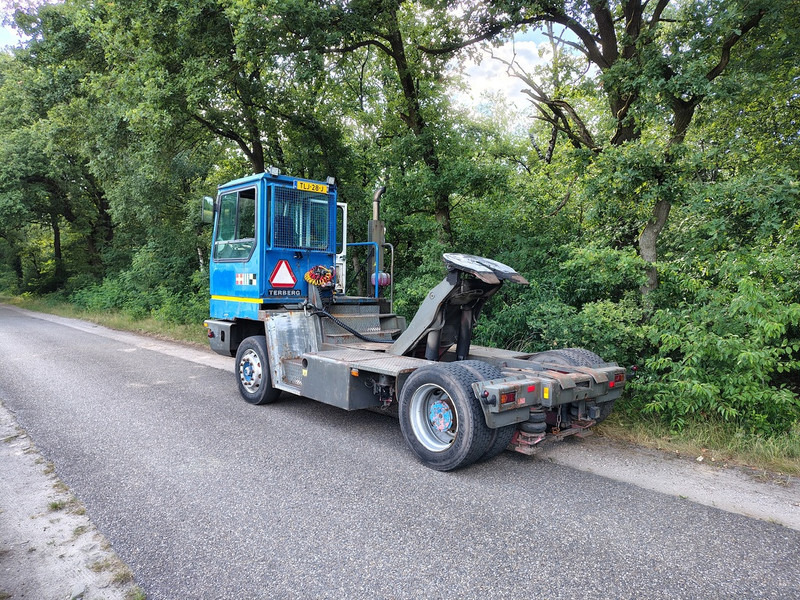 Terberg Yt180 - 터미널 트랙터 : 사진 3 Terberg Yt180 - 터미널 트랙터 : 사진 3