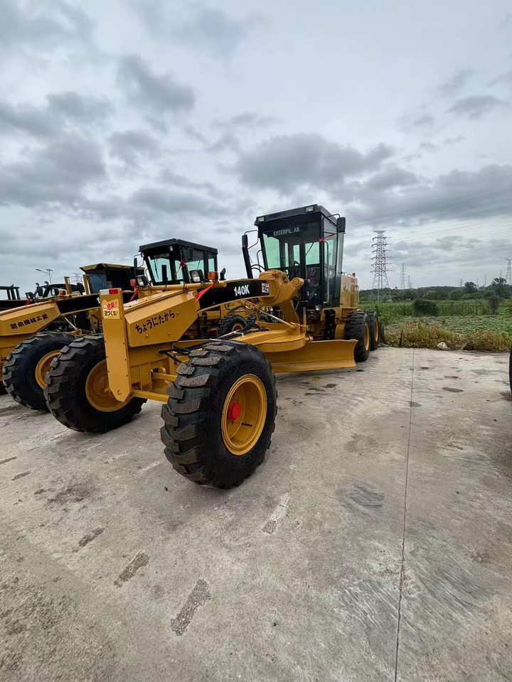 CATERPILLAR 140K - 그레이더 : 사진 1 CATERPILLAR 140K - 그레이더 : 사진 1
