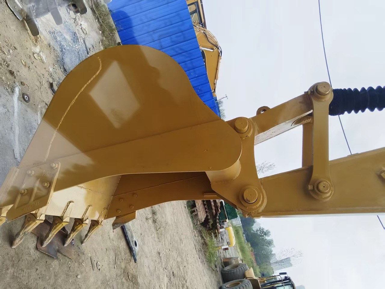 CATERPILLAR 330DL - 크롤러 굴삭기 : 사진 2 CATERPILLAR 330DL - 크롤러 굴삭기 : 사진 2