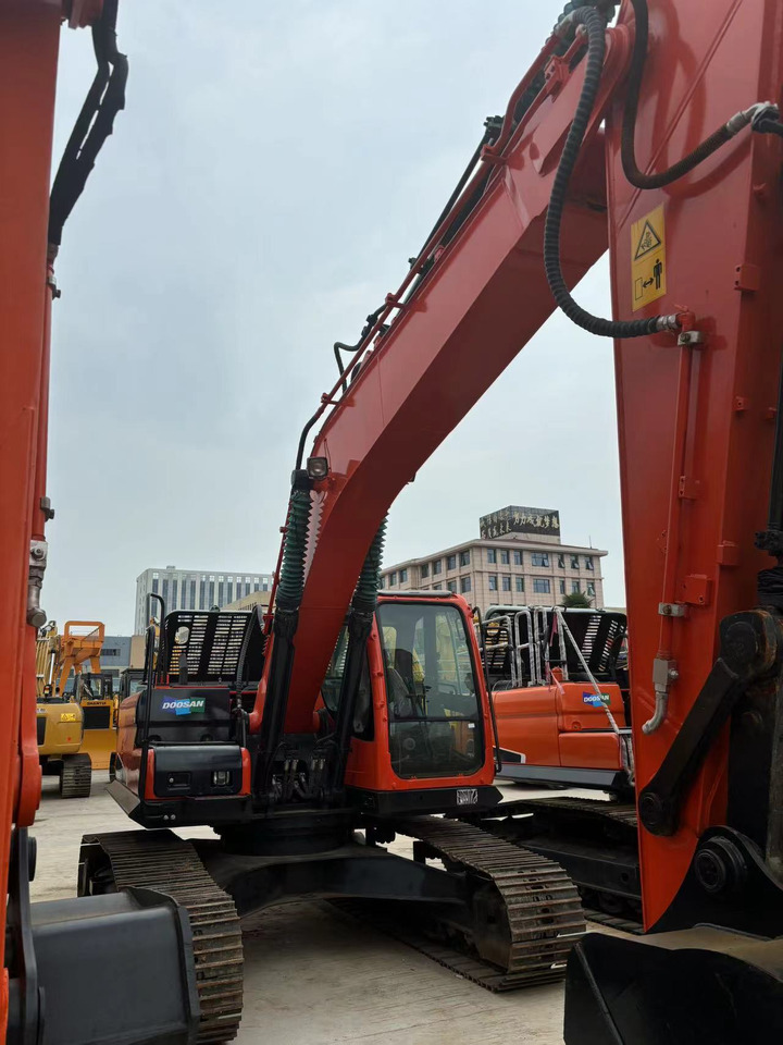 DOOSAN dx225 excavator original hot sale - 크롤러 굴삭기 : 사진 3 DOOSAN dx225 excavator original hot sale - 크롤러 굴삭기 : 사진 3