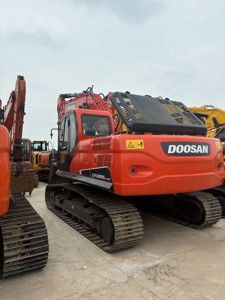 DOOSAN dx225 excavator original hot sale - 크롤러 굴삭기 : 사진 2 DOOSAN dx225 excavator original hot sale - 크롤러 굴삭기 : 사진 2