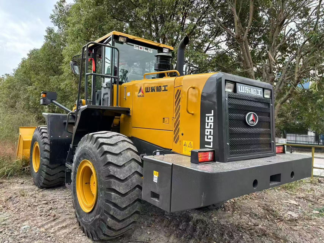 SDLG LG956L front loader 5 ton class china brand - 휠 로더 : 사진 4 SDLG LG956L front loader 5 ton class china brand - 휠 로더 : 사진 4