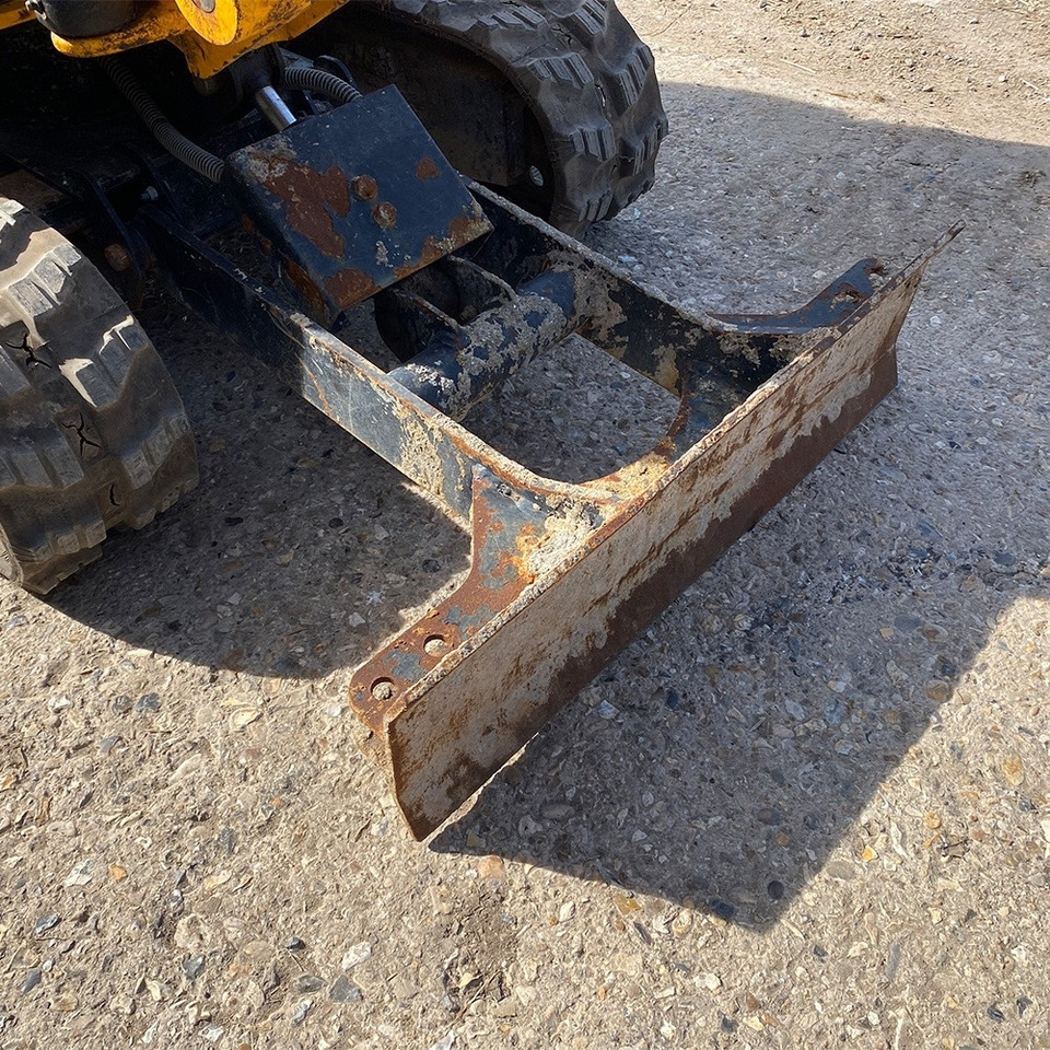 JCB 8008 - 미니 굴삭기 : 사진 4 JCB 8008 - 미니 굴삭기 : 사진 4