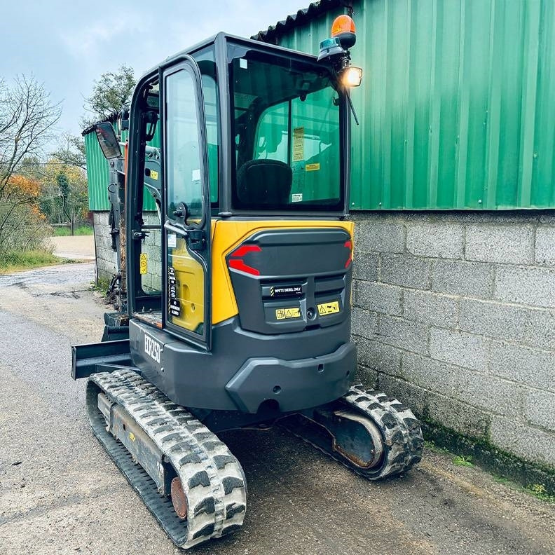 Volvo ECR25D - 미니 굴삭기 : 사진 3 Volvo ECR25D - 미니 굴삭기 : 사진 3