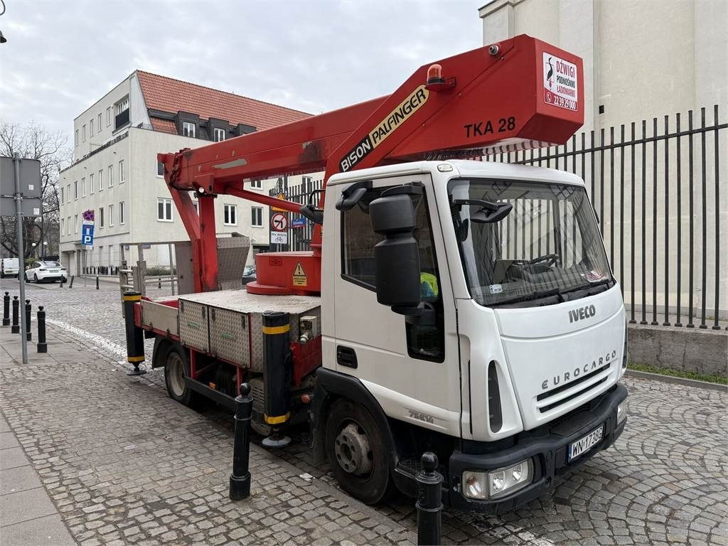 Iveco  - 트럭 탑재 고가작업 플랫폼 : 사진 2 Iveco  - 트럭 탑재 고가작업 플랫폼 : 사진 2