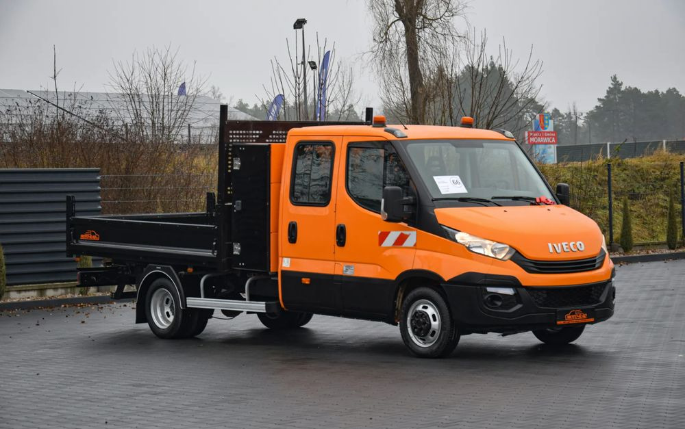 Iveco DAILY 35C16 / 2.3 - 160 KM / BRYGADÓWKA / 6 OSOBOWY / DOSTAWCZE / SKRZYNIA / KLIMA / NAWIGACJA / KAMERA COFANIA / TEMPOMAT / SERWISOWANY / SPROWADZONY - 콤비 밴 : 사진 3 Iveco DAILY 35C16 / 2.3 - 160 KM / BRYGADÓWKA / 6 OSOBOWY / DOSTAWCZE / SKRZYNIA / KLIMA / NAWIGACJA / KAMERA COFANIA / TEMPOMAT / SERWISOWANY / SPROWADZONY - 콤비 밴 : 사진 3