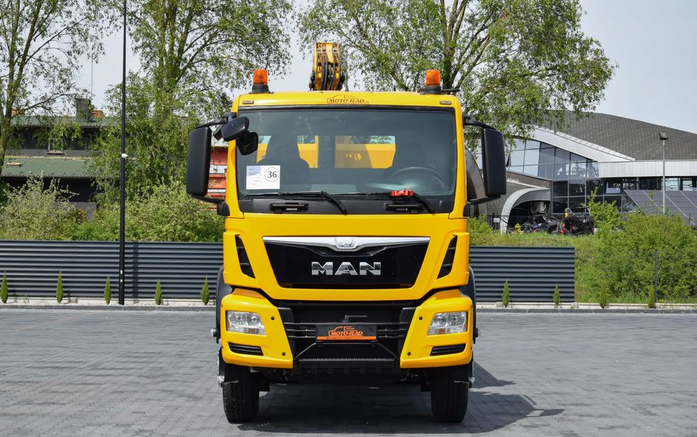 MAN TGS 26.400 / 6x4 / EURO 6 / UDT / HDS FASSI 165 / WYSUW x3 / ROTATOR / CHWYTAK / STEROWANIE RADIOWE / WZMOCNIONA RAMA / WYWROTKA / HYDROBURTA / AUTOMAT / 2017 / NOWE OPONY - 100% / NISKI PRZEBIEG - 덤프트럭, 크레인 트럭 : 사진 2 MAN TGS 26.400 / 6x4 / EURO 6 / UDT / HDS FASSI 165 / WYSUW x3 / ROTATOR / CHWYTAK / STEROWANIE RADIOWE / WZMOCNIONA RAMA / WYWROTKA / HYDROBURTA / AUTOMAT / 2017 / NOWE OPONY - 100% / NISKI PRZEBIEG - 덤프트럭, 크레인 트럭 : 사진 2