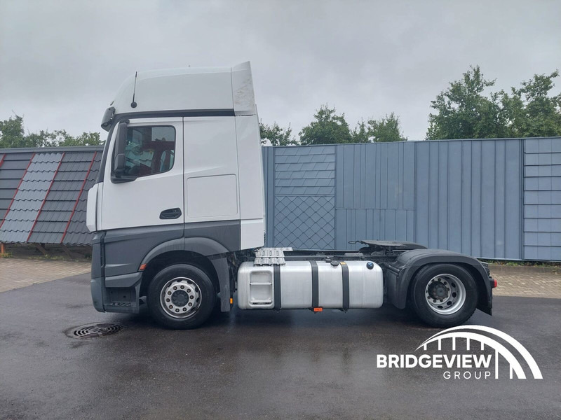 Mercedes-Benz Actros 1845 GIGA SOLO CABIN - 트랙터 유닛 : 사진 4 Mercedes-Benz Actros 1845 GIGA SOLO CABIN - 트랙터 유닛 : 사진 4