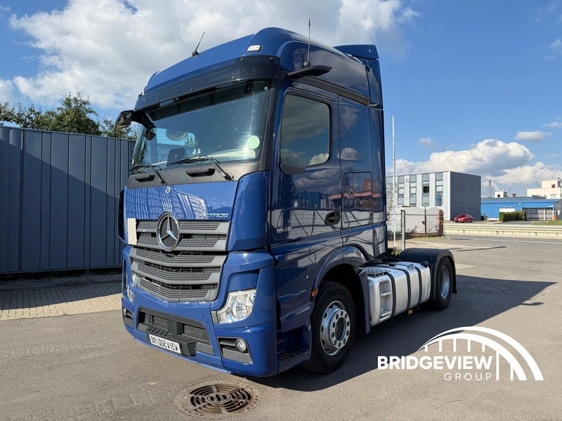 Mercedes-Benz Actros 1845 - 트랙터 유닛 : 사진 1 Mercedes-Benz Actros 1845 - 트랙터 유닛 : 사진 1
