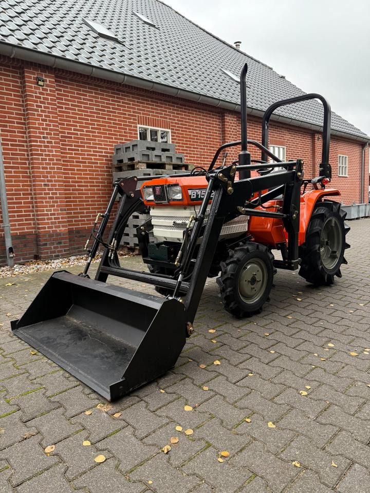 Kleintraktor Kubota B1502DT mit Frontlader ab 125 € pro Monat. - 스트래들 트랙터 : 사진 1 Kleintraktor Kubota B1502DT mit Frontlader ab 125 € pro Monat. - 스트래들 트랙터 : 사진 1