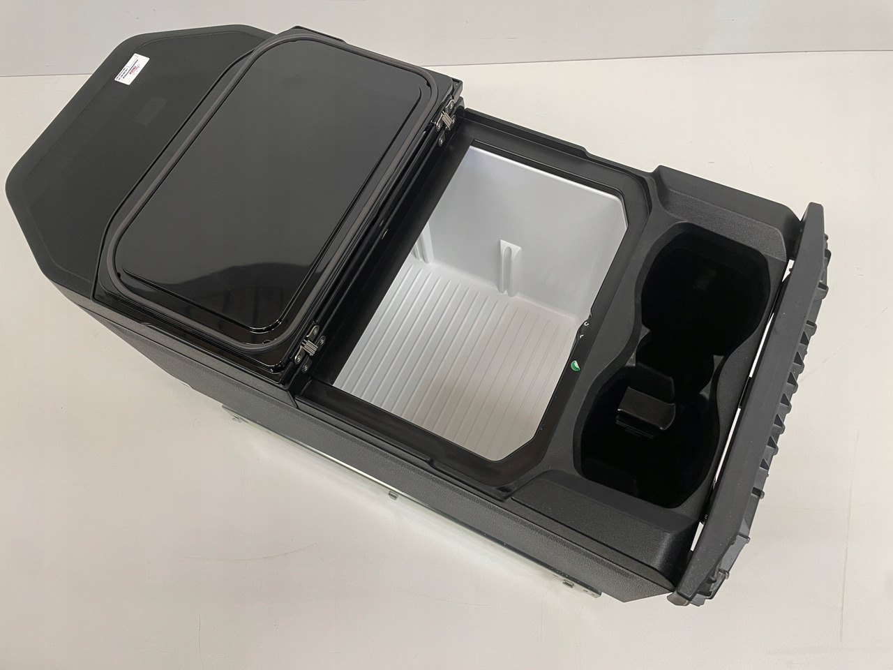 LODÓWKA DAF XF XG + 2321324 - 운전실 및 내부 트럭 용 : 사진 2 LODÓWKA DAF XF XG + 2321324 - 운전실 및 내부 트럭 용 : 사진 2